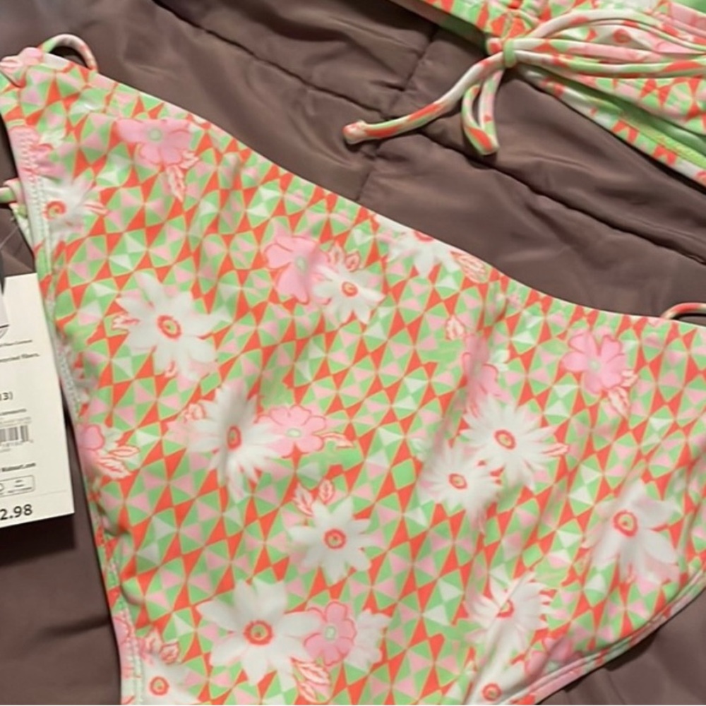 Floral bikini bottom